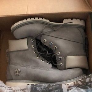 Only used 1 time and it’s in great condition